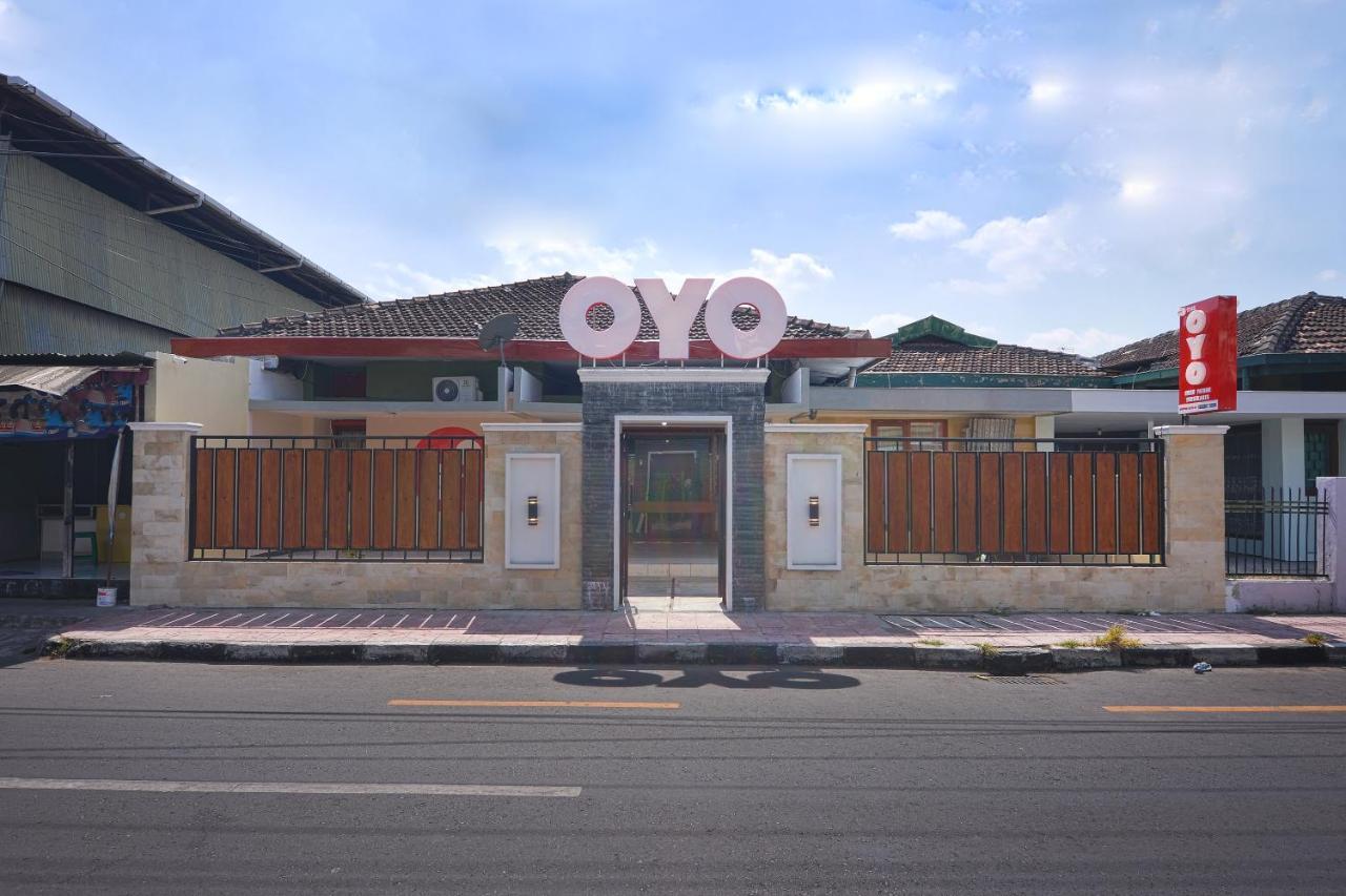 Super Oyo 1046 Omah Pathok Hotell Yogyakarta Eksteriør bilde