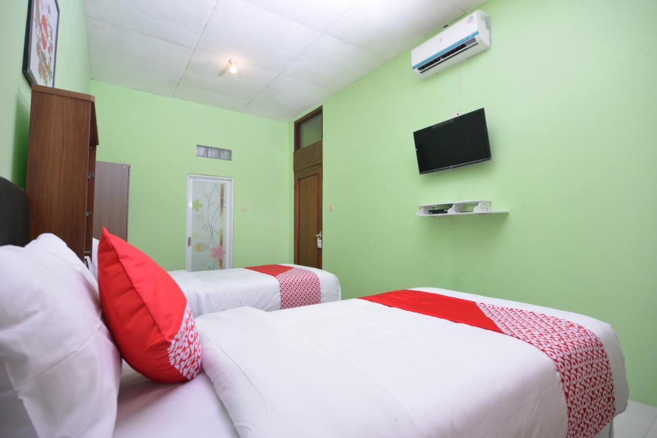 Super Oyo 1046 Omah Pathok Hotell Yogyakarta Eksteriør bilde
