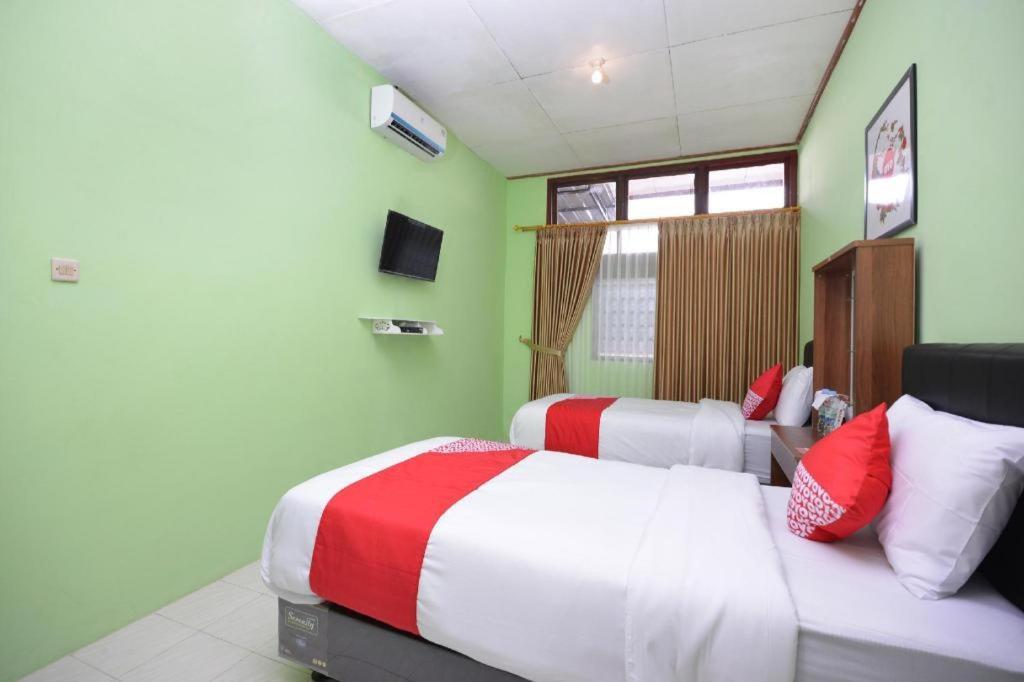 Super Oyo 1046 Omah Pathok Hotell Yogyakarta Eksteriør bilde
