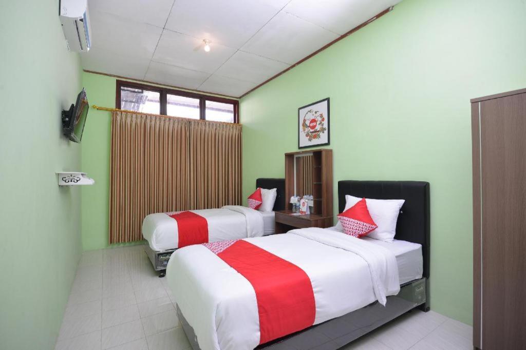 Super Oyo 1046 Omah Pathok Hotell Yogyakarta Eksteriør bilde