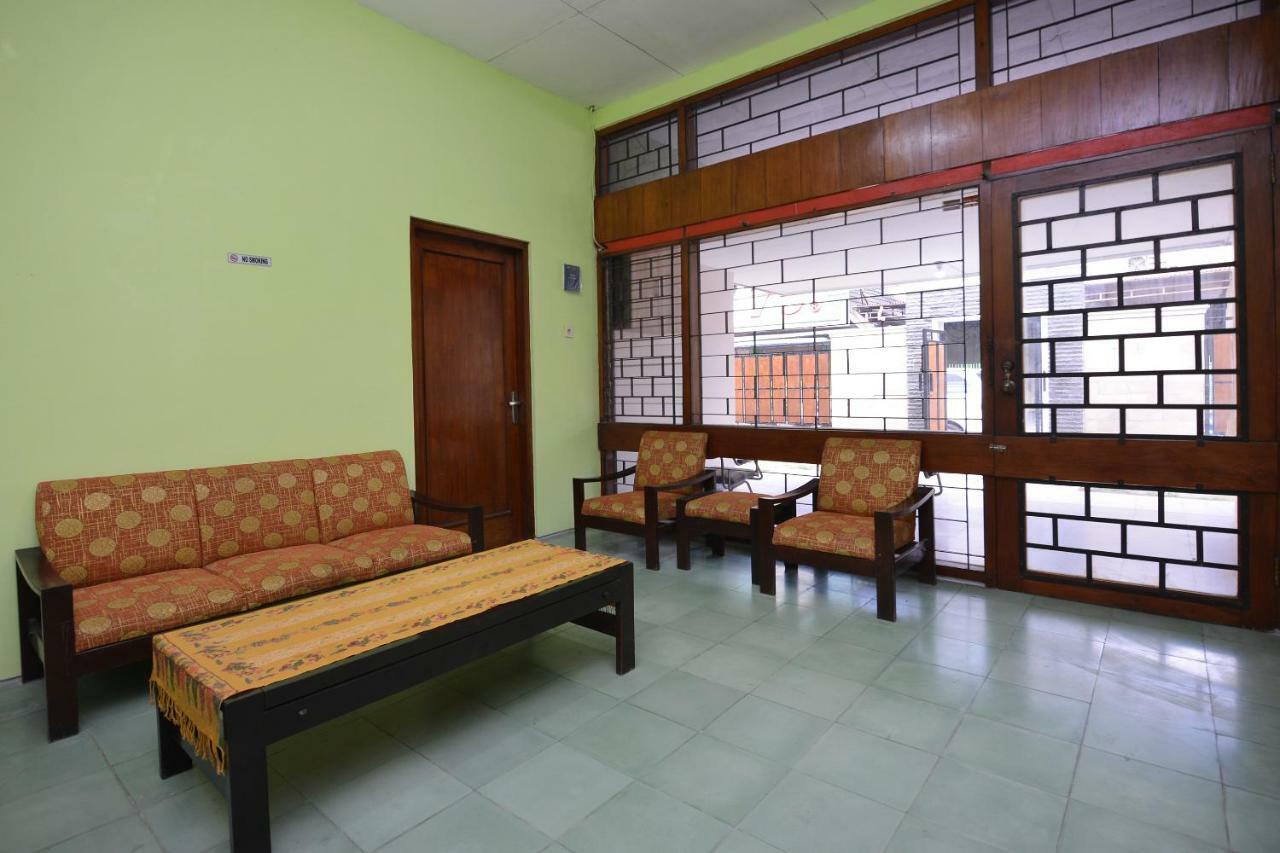 Super Oyo 1046 Omah Pathok Hotell Yogyakarta Eksteriør bilde